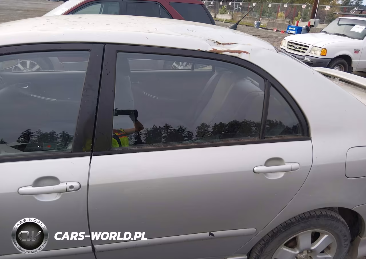 2003 Toyota Corolla S VIN:1NXBR32E03Z162759 - 6