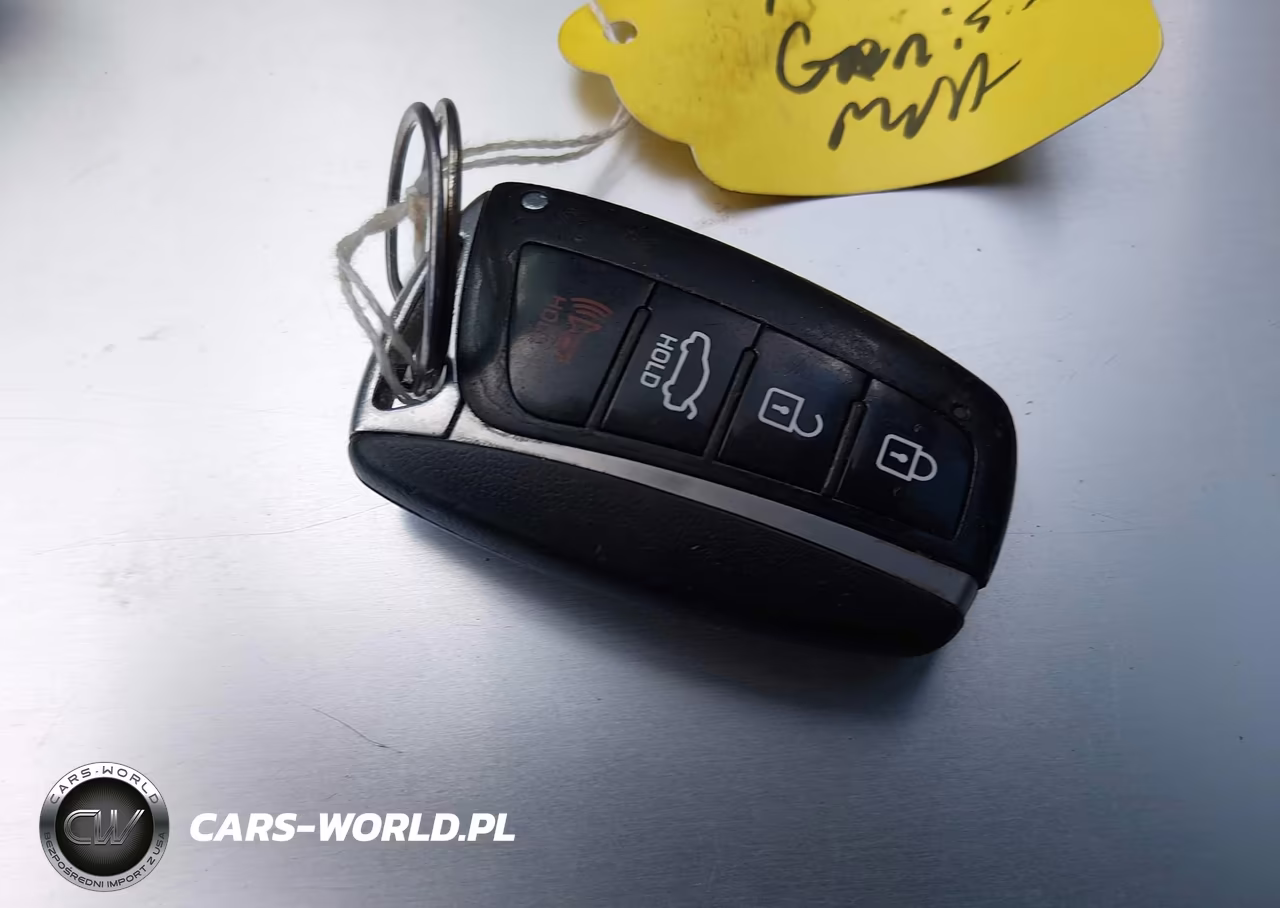 2015 Hyundai Genesis 3.8 VIN:KMHGN4JE9FU072992 - 11