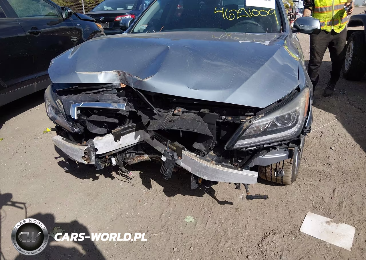 2015 Hyundai Genesis 3.8 VIN:KMHGN4JE9FU072992 - 12