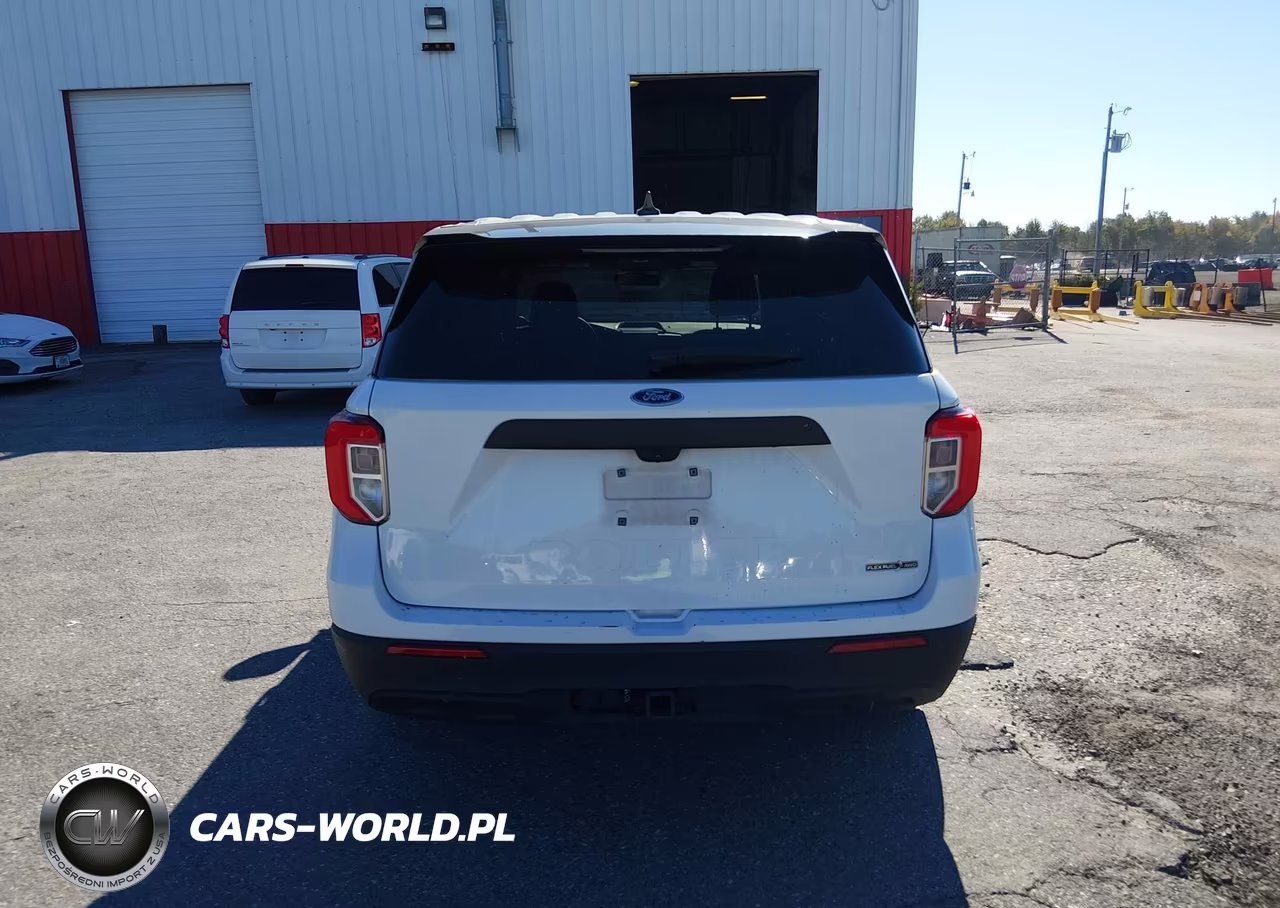 2020 Ford Police Interceptor Utility VIN:1FM5K8AB1LGC70358 - 17