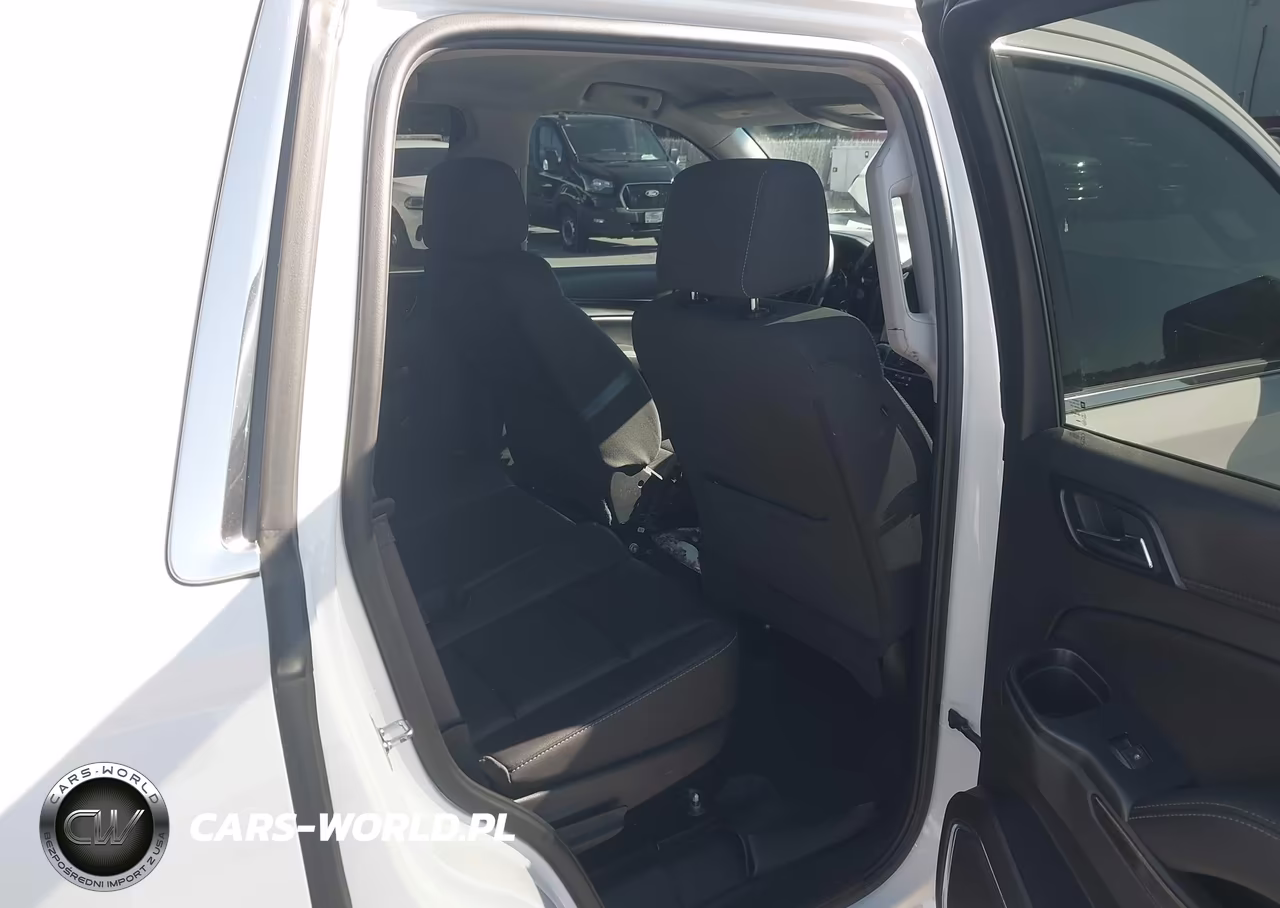 2017 Chevrolet Tahoe Commercial Fleet VIN:1GNSKDEC1HR359546 - 8