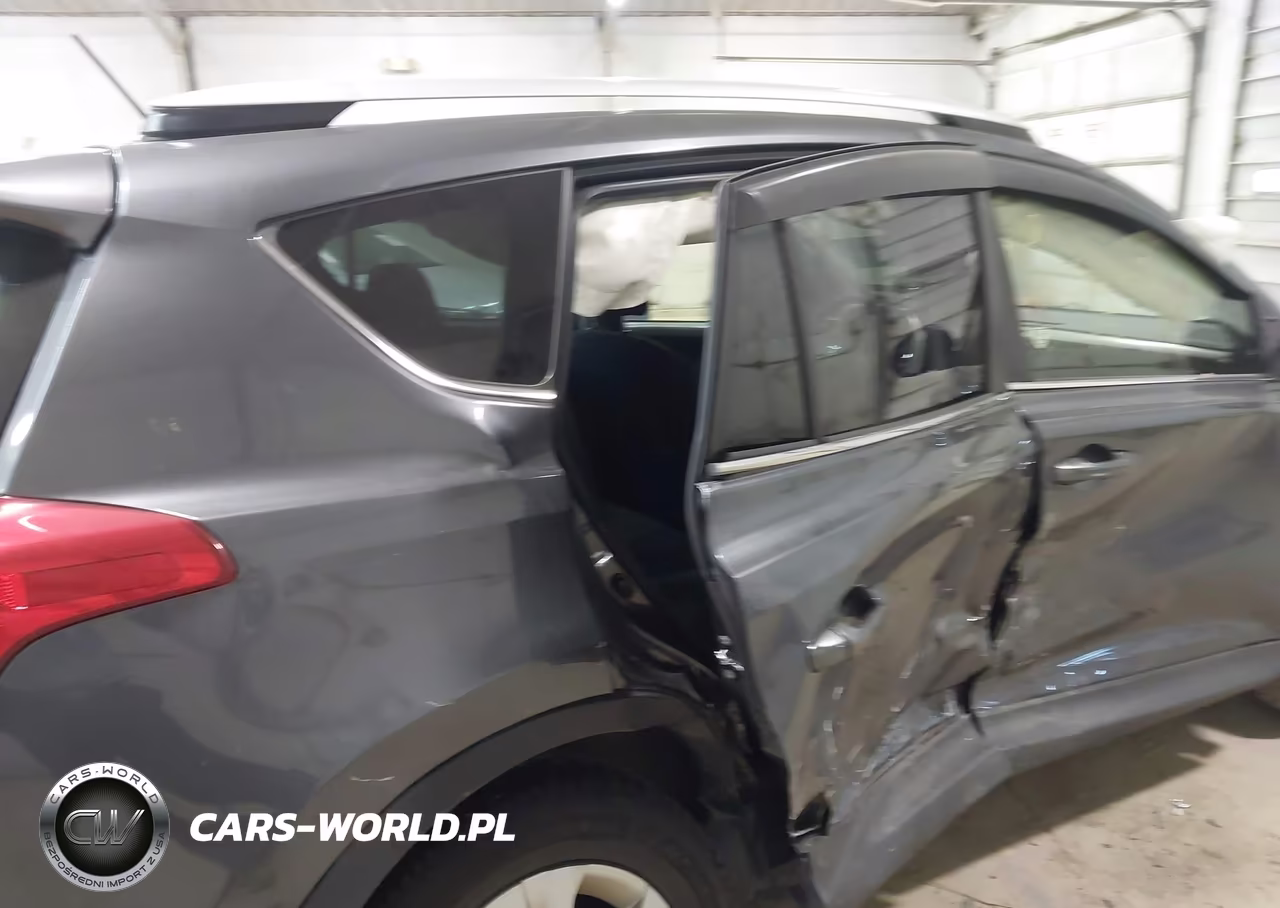 2015 Toyota Rav4 Le VIN:JTMBFREV4FD123172 - 18