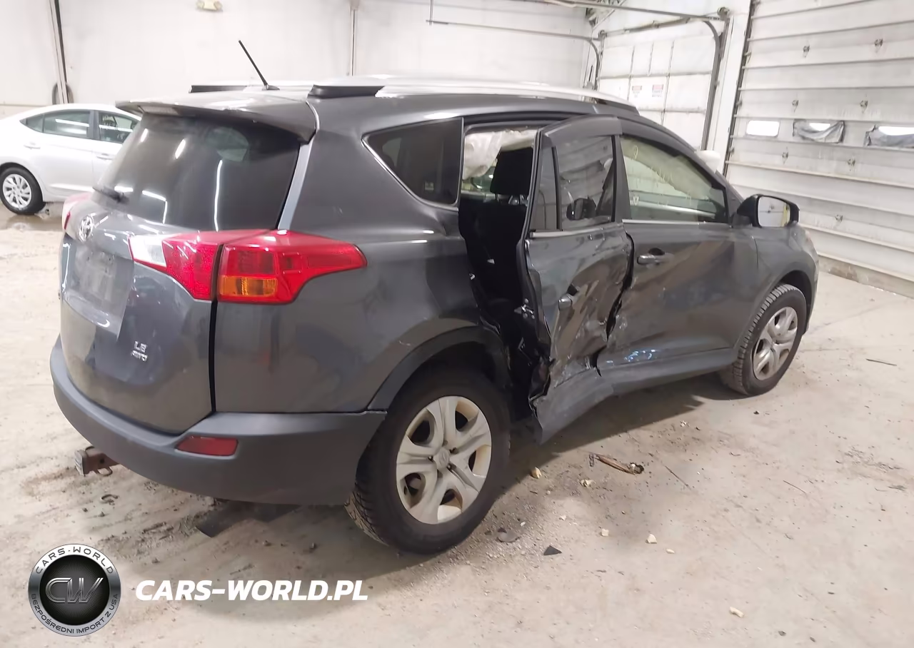 2015 Toyota Rav4 Le VIN:JTMBFREV4FD123172 - 4