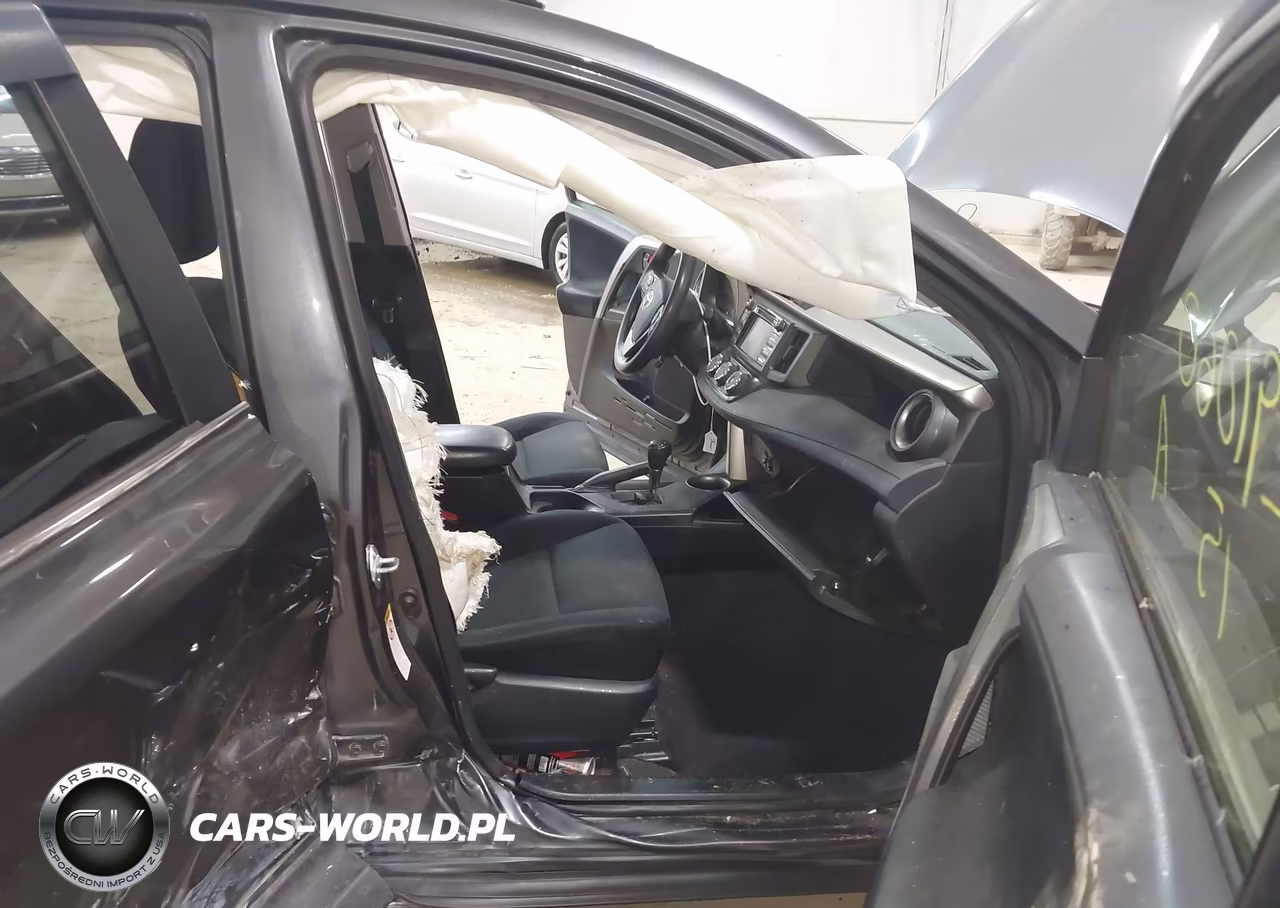 2015 Toyota Rav4 Le VIN:JTMBFREV4FD123172 - 5
