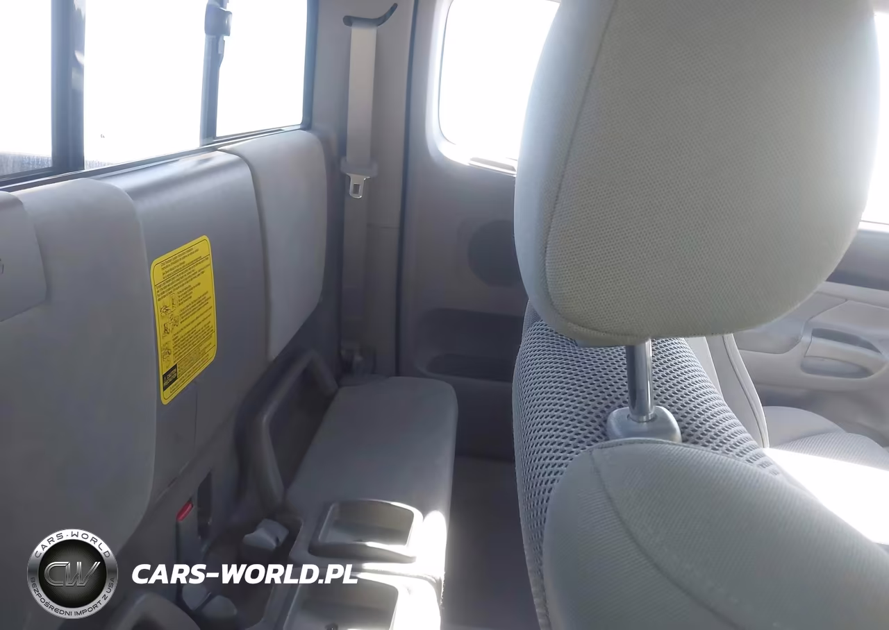 2006 Toyota Tacoma Base V6 VIN:5TEUU42N66Z317277 - 8