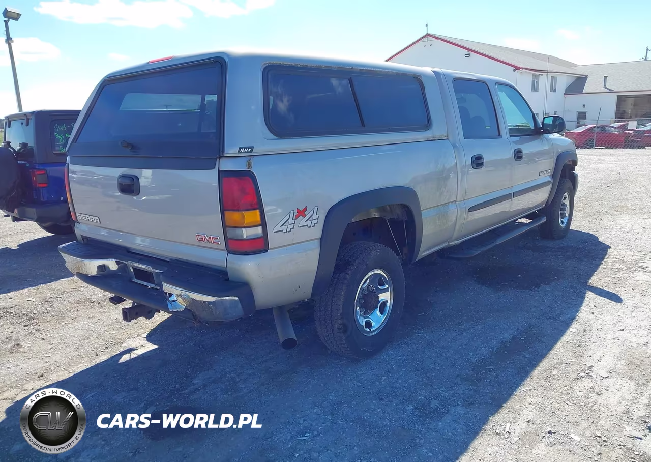 2005 GMC Sierra 2500Hd VIN:1GTHK23U05F873260 - 4