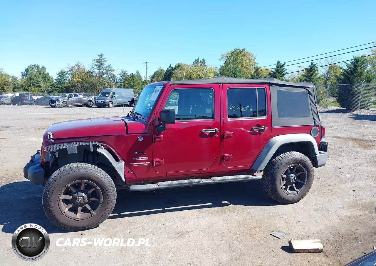 2011 Jeep Wrangler Unlimited Sport VIN:1J4BA3H18BL528823 - 14