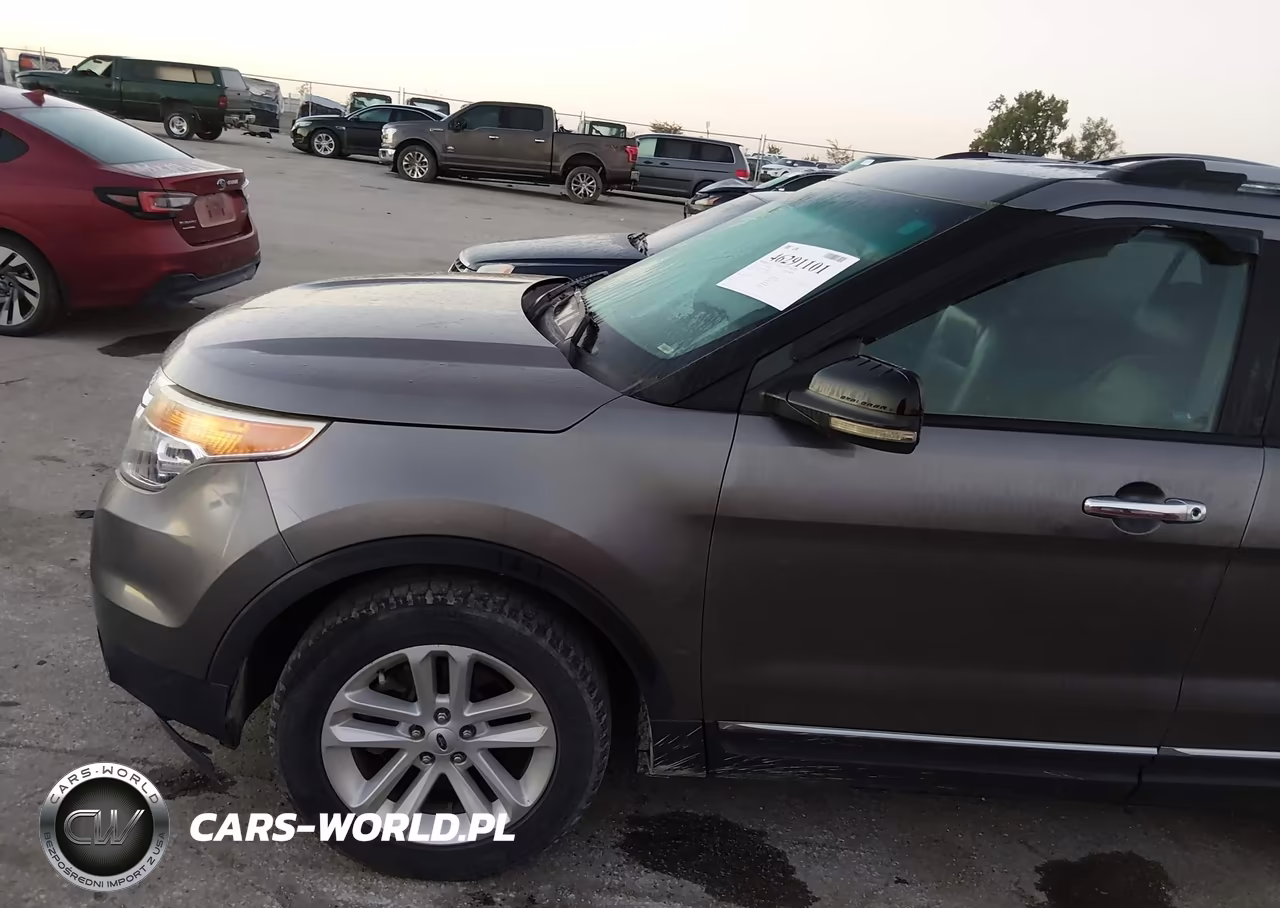 2012 Ford Explorer Xlt VIN:1FMHK7D91CGA15984 - 12