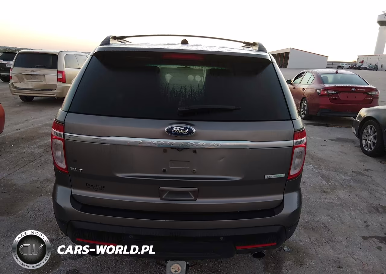 2012 Ford Explorer Xlt VIN:1FMHK7D91CGA15984 - 15