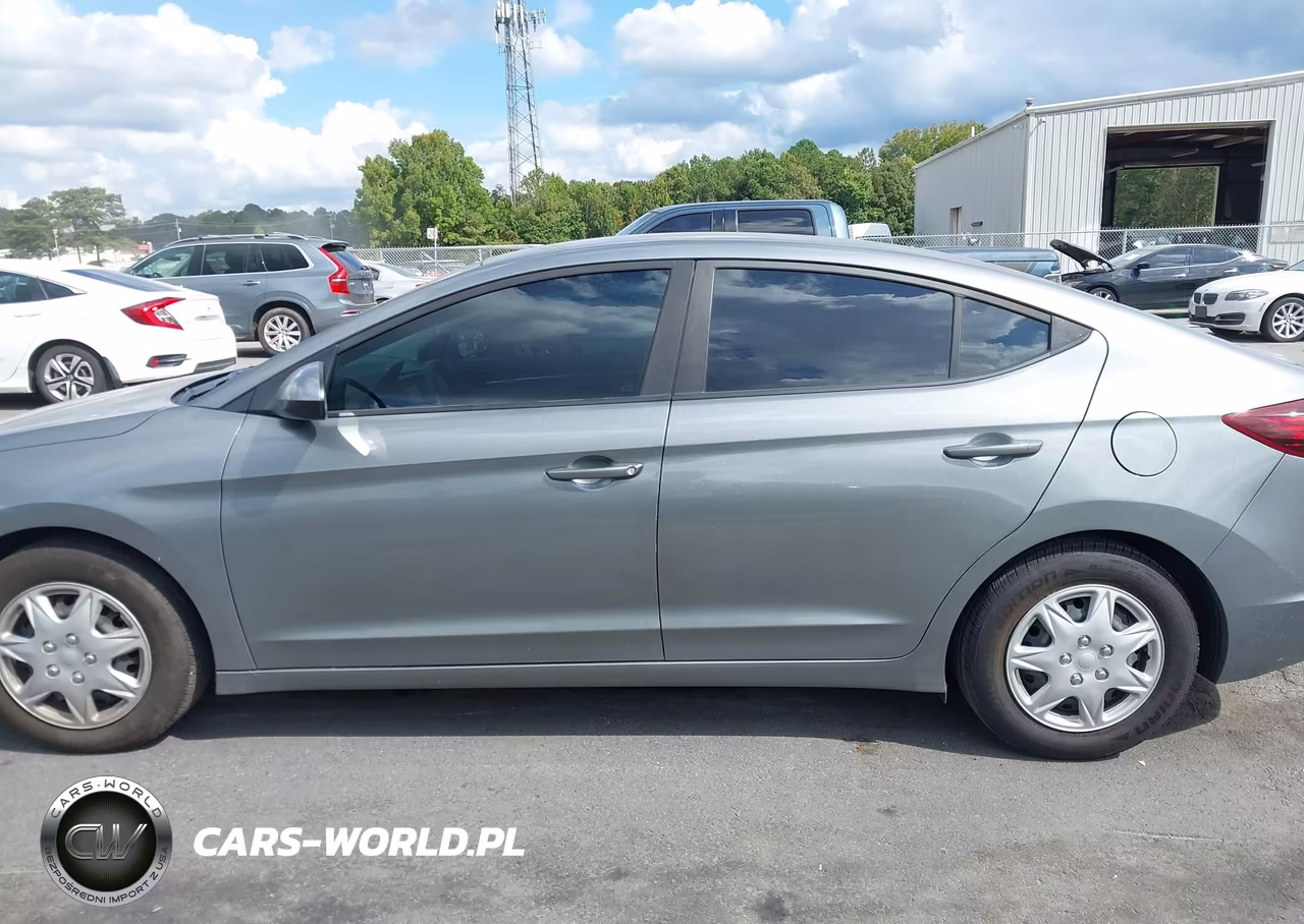 2019 Hyundai Elantra Se VIN:KMHD74LF9KU777563 - 14