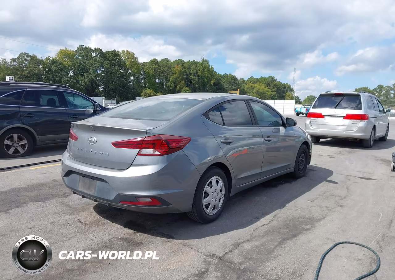 2019 Hyundai Elantra Se VIN:KMHD74LF9KU777563 - 4