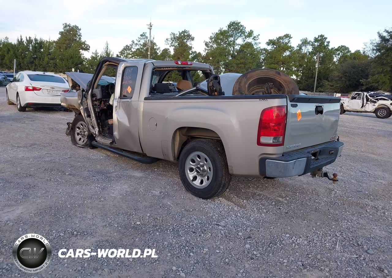 2007 GMC Sierra 1500 Work Truck VIN:1GTEC19C67Z613357 - 3