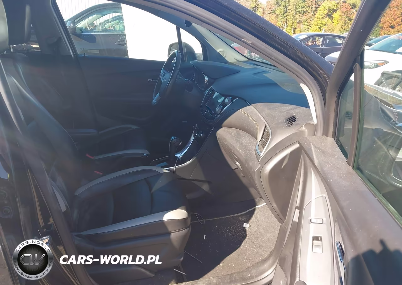 2018 Chevrolet Trax Premier VIN:KL7CJRSBXJB725329 - 5
