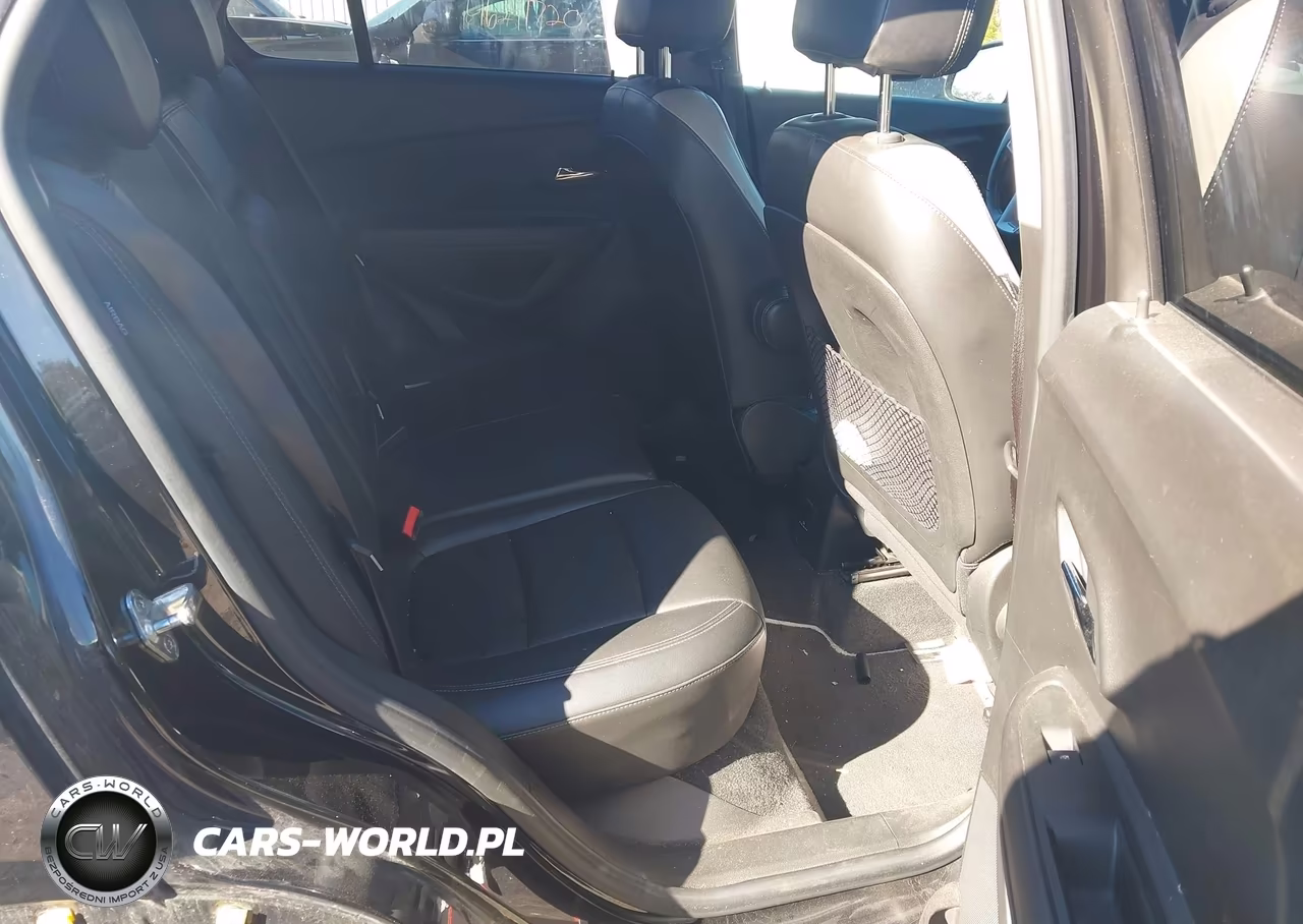 2018 Chevrolet Trax Premier VIN:KL7CJRSBXJB725329 - 8