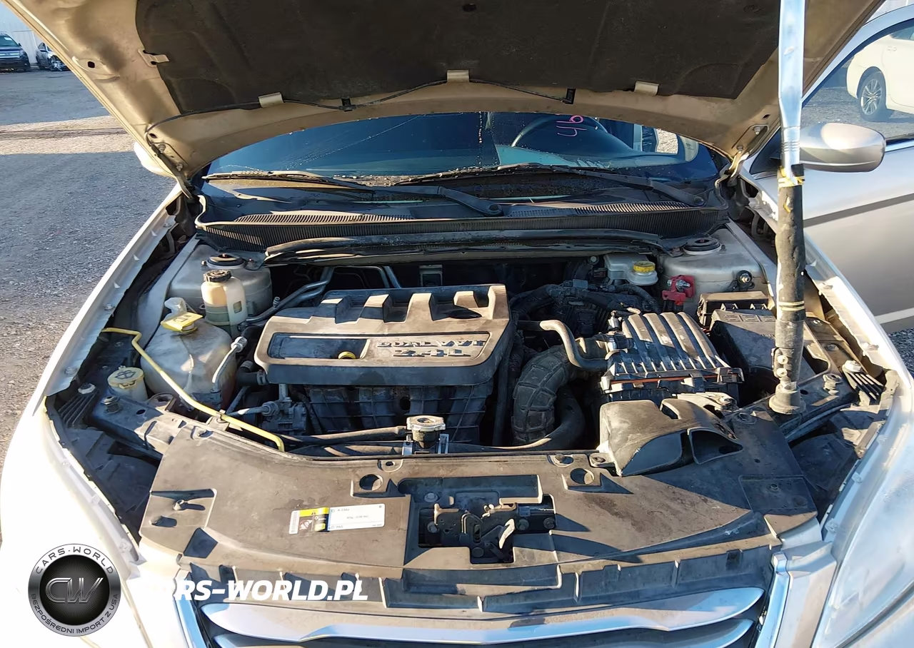 2013 Chrysler 200 Touring VIN:1C3CCBBB3DN743330 - 10
