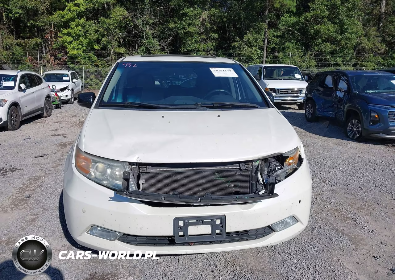 2013 Honda Odyssey Touring-Touring Elite VIN:5FNRL5H96DB081768 - 12