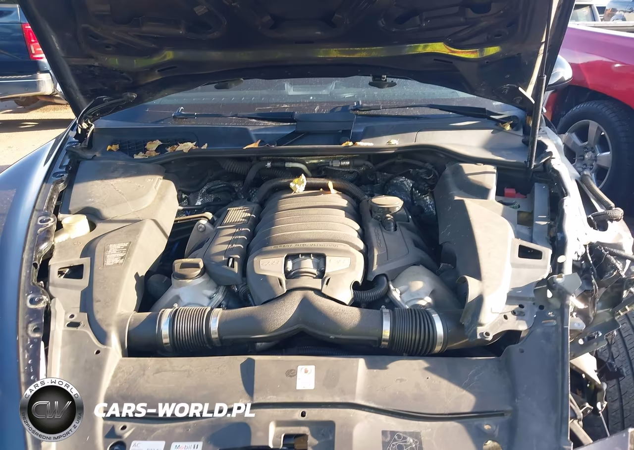 2012 Porsche Cayenne S VIN:WP1AB2A28CLA40158 - 10