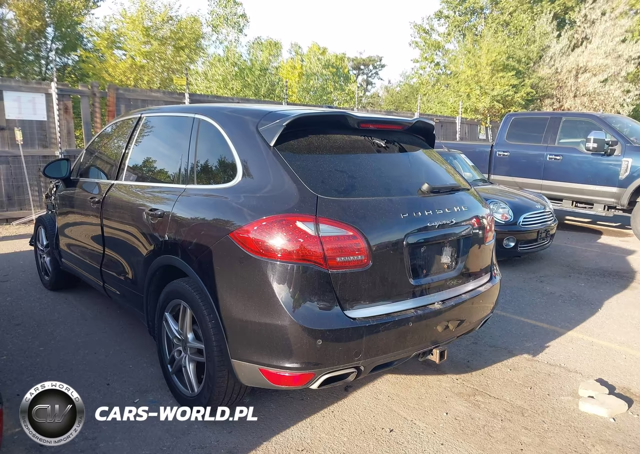 2012 Porsche Cayenne S VIN:WP1AB2A28CLA40158 - 14