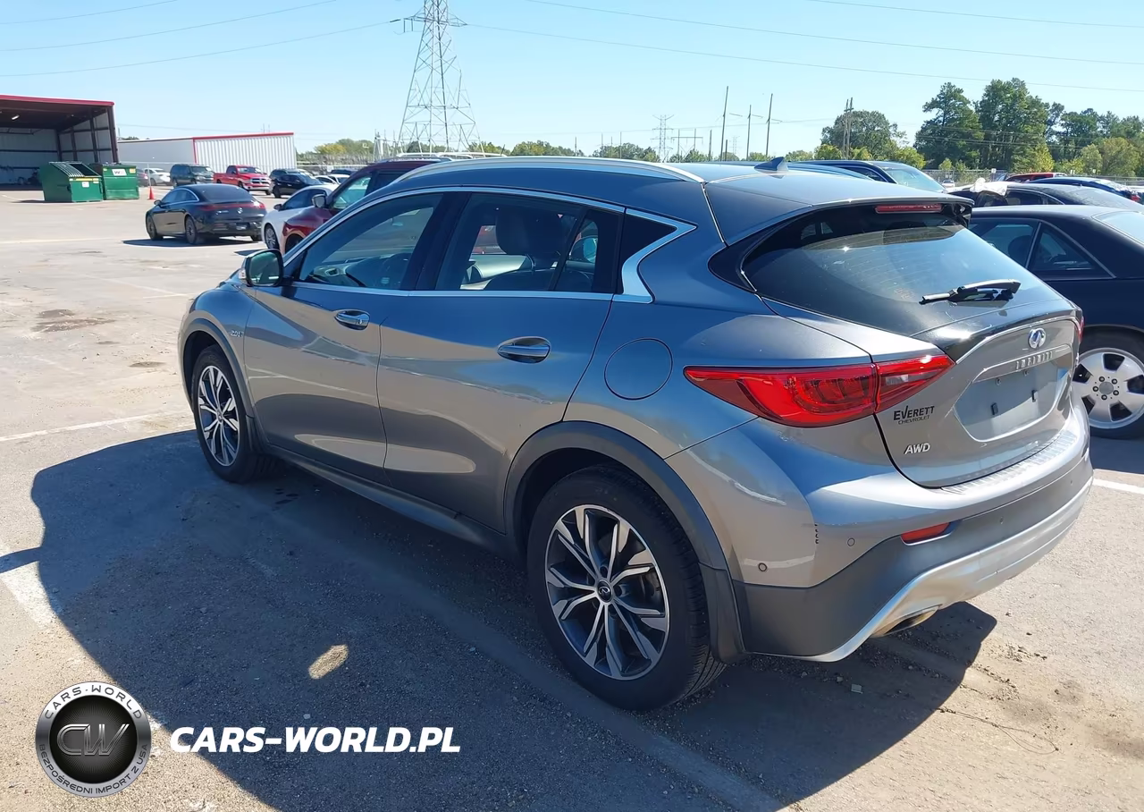 2017 Infiniti Qx30 Premium VIN:SJKCH5CR2HA019925 - 3