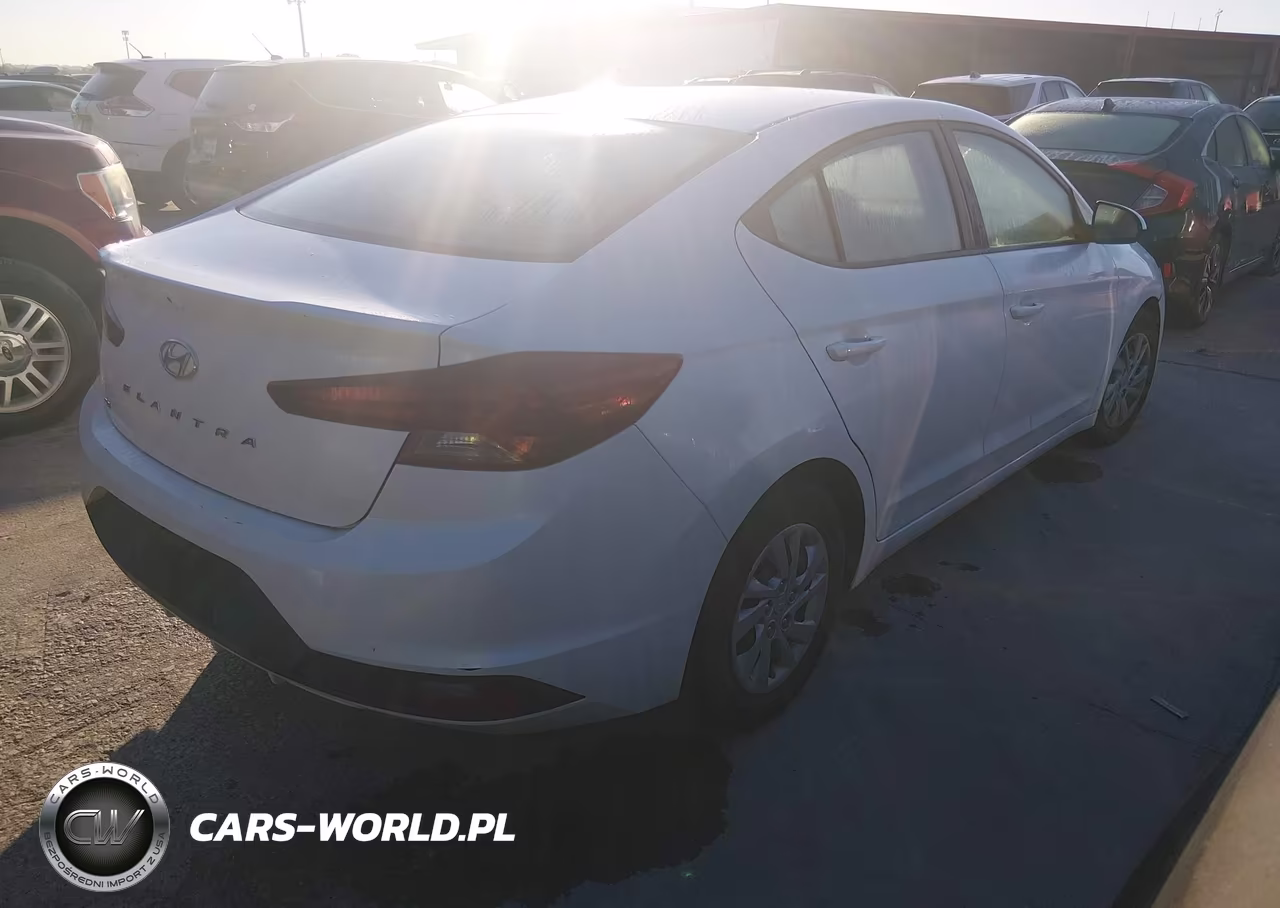 2020 Hyundai Elantra Se VIN:5NPD74LFXLH504261 - 4