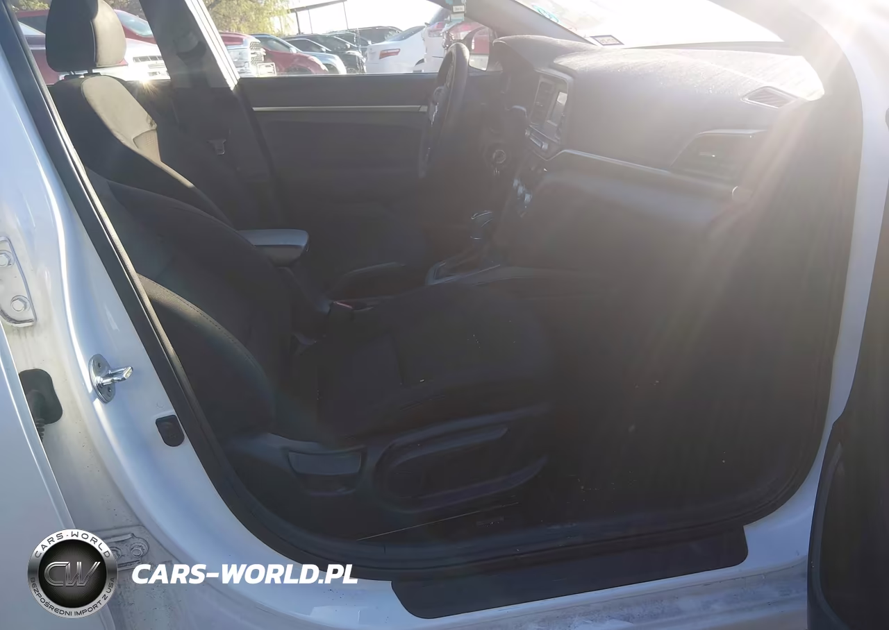 2020 Hyundai Elantra Se VIN:5NPD74LFXLH504261 - 5