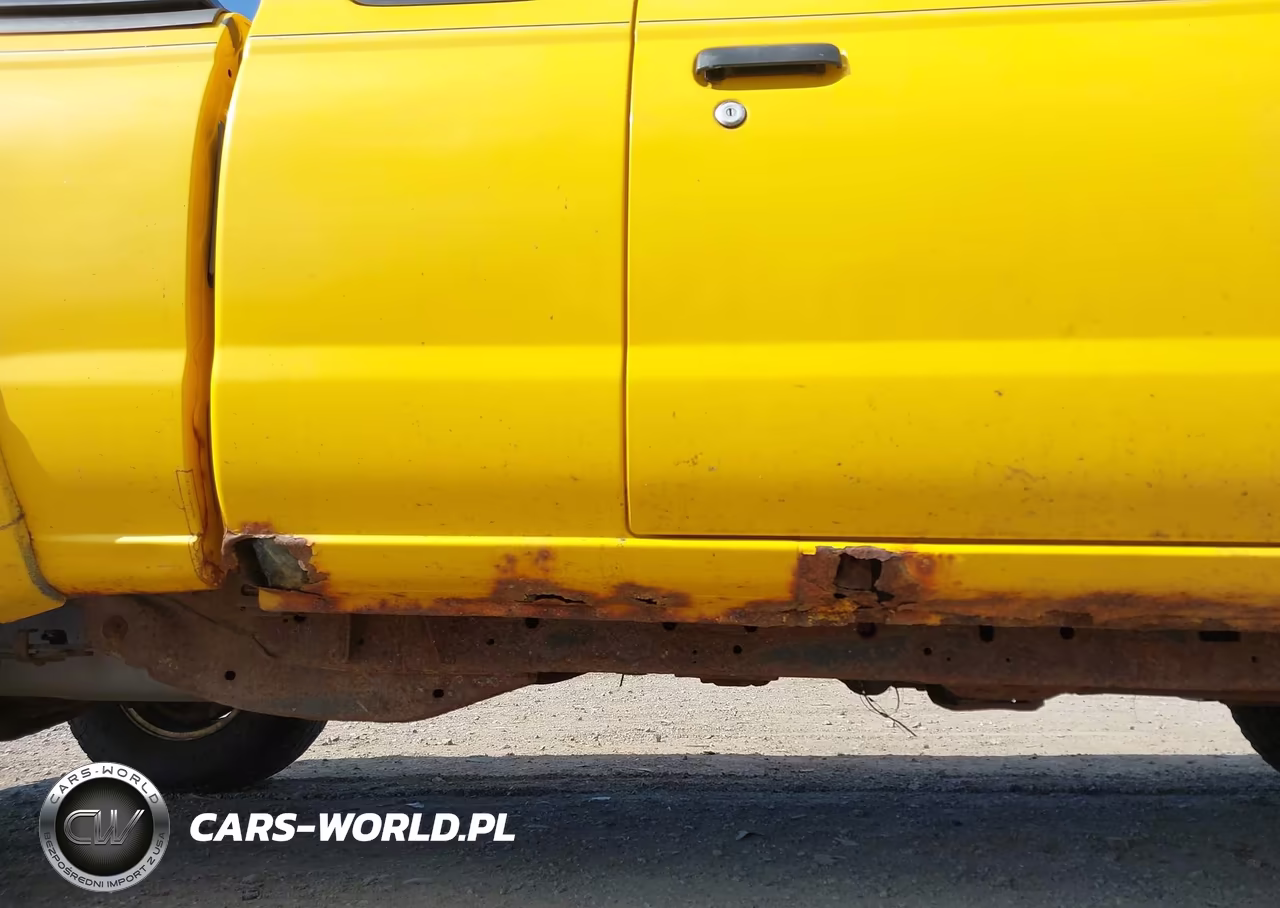 2002 Nissan Frontier Xe-V6 VIN:1N6ED26YX2C377405 - 13