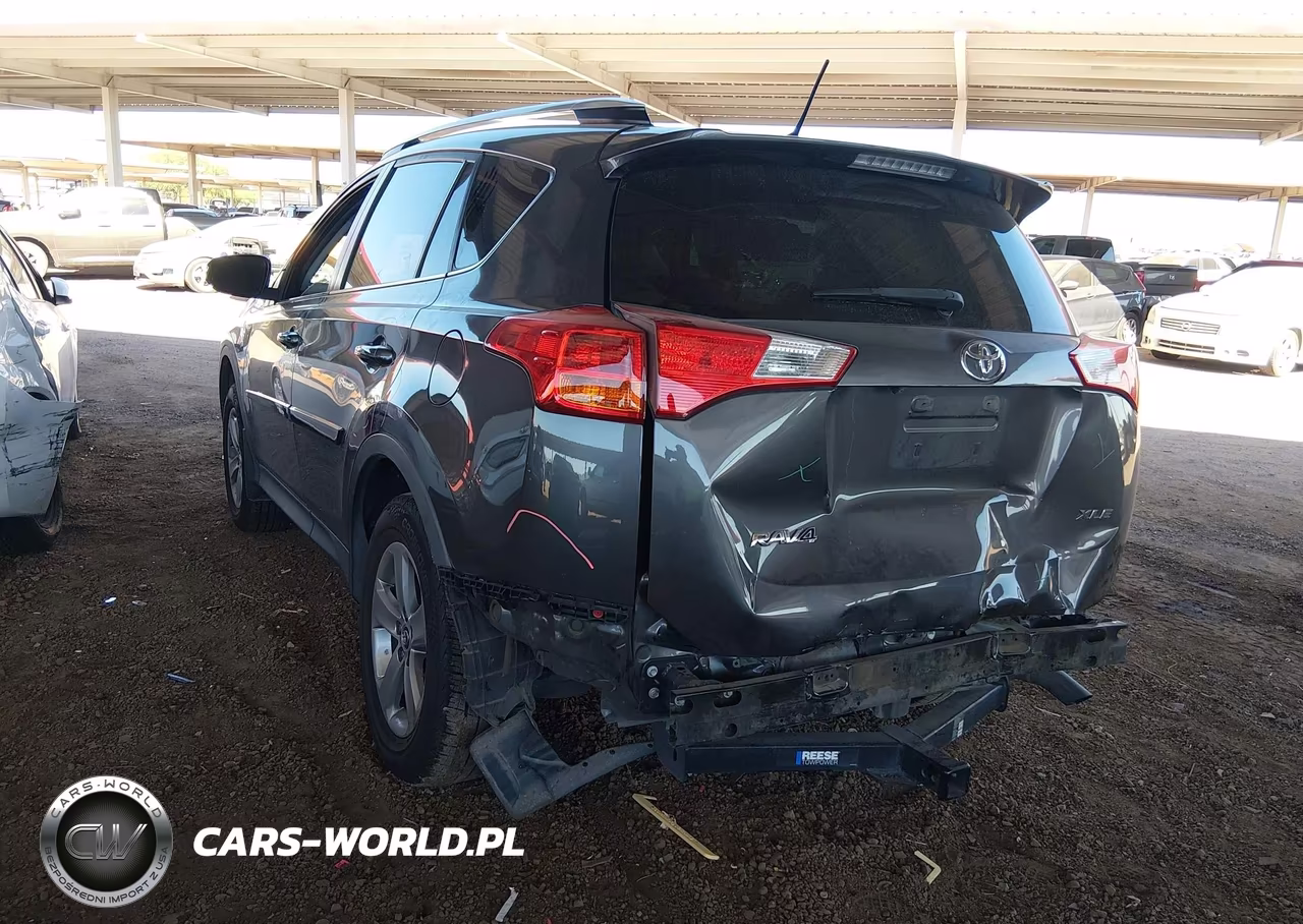 2015 Toyota Rav4 Xle VIN:2T3WFREV8FW204986 - 3
