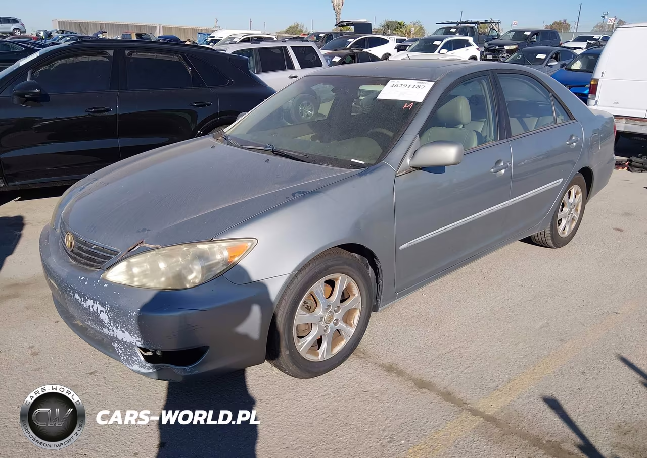 2005 Toyota Camry Xle VIN:4T1BE32K15U628347 - 2