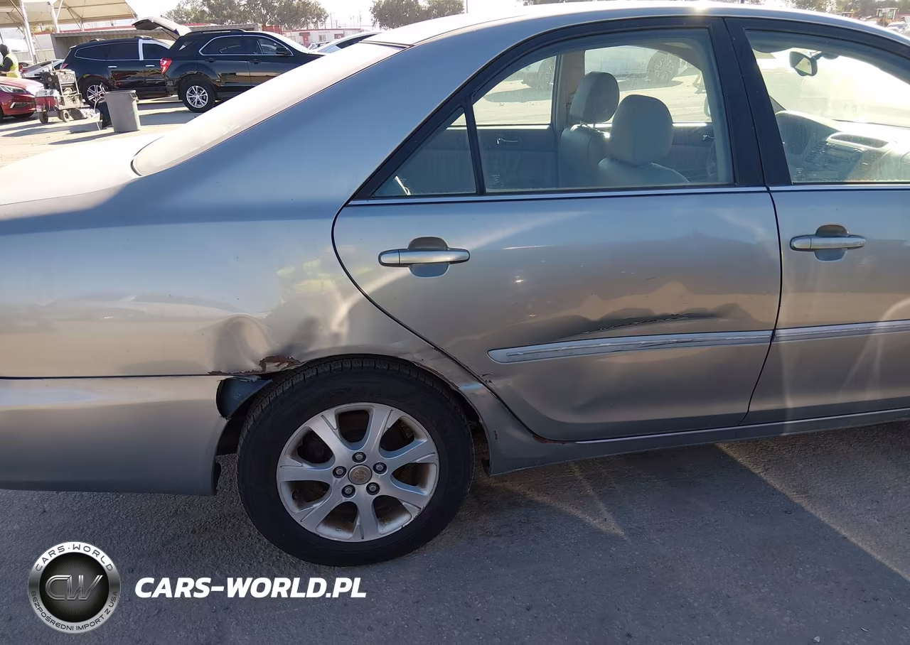 2005 Toyota Camry Xle VIN:4T1BE32K15U628347 - 6