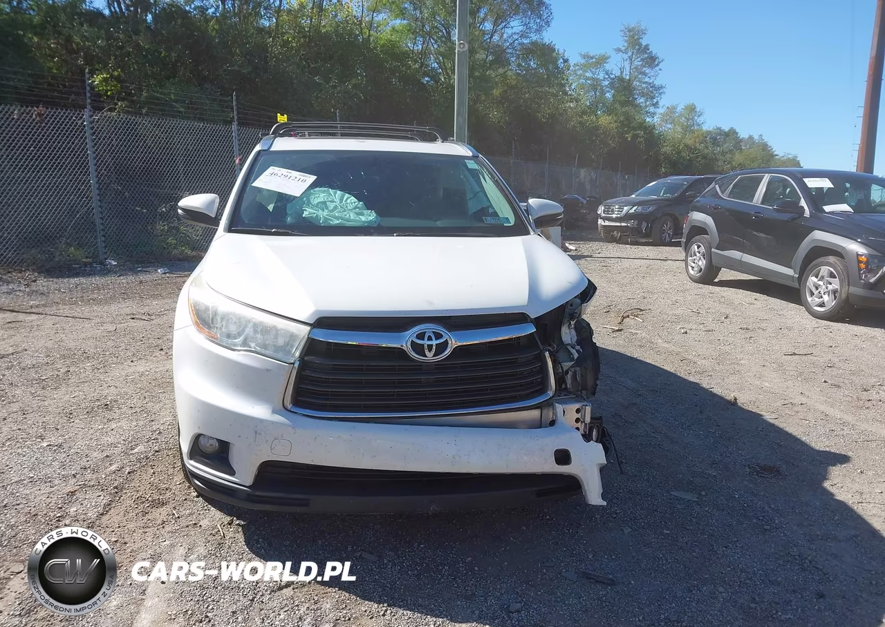 2015 Toyota Highlander Xle V6 VIN:5TDJKRFH0FS185155 - 12
