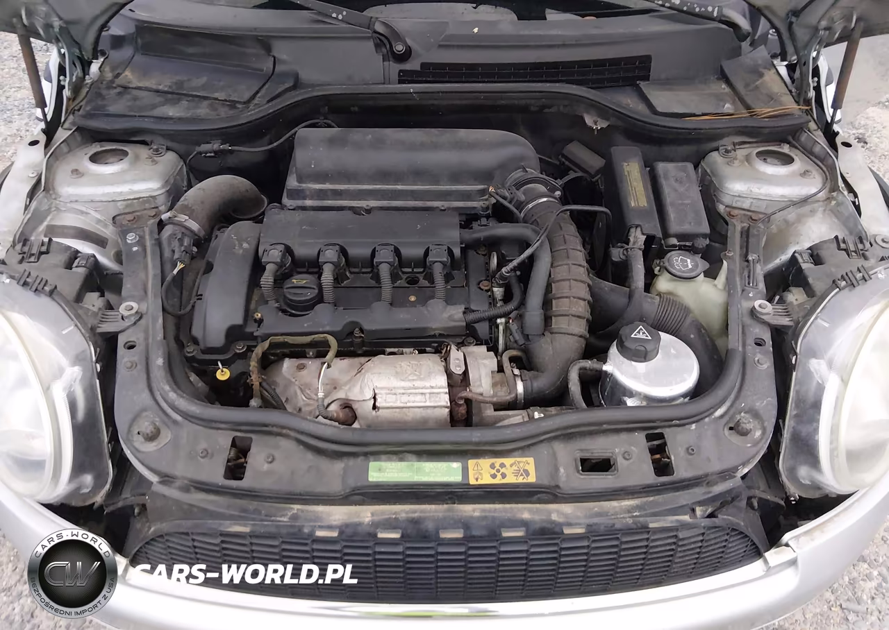 2007 Mini Cooper S VIN:WMWMF73547TL85892 - 10