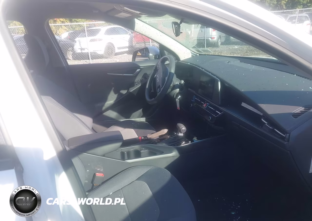 2024 Kia Niro Lx VIN:KNDCP3LEXR5133642 - 5