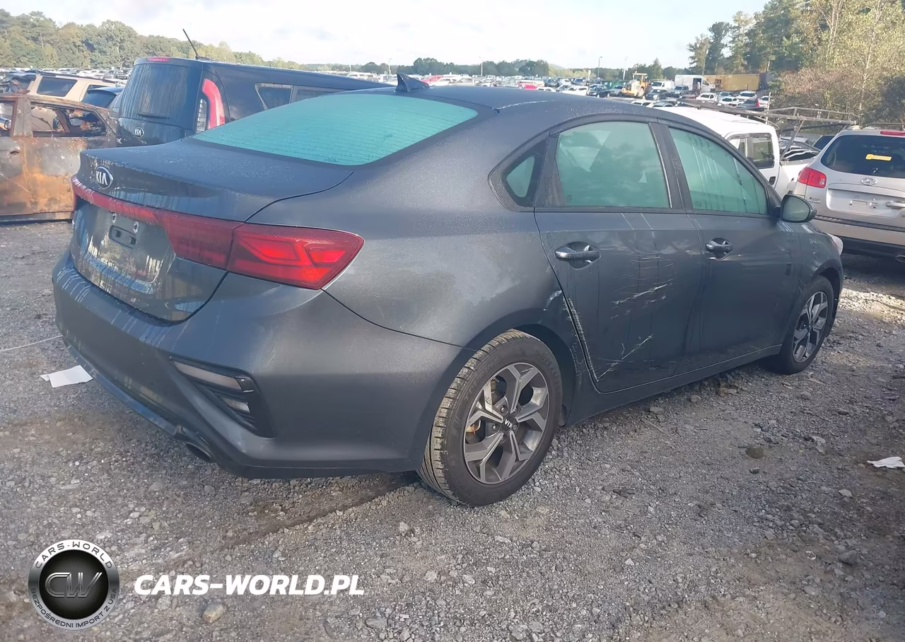 2020 Kia Forte Lxs VIN:3KPF24ADXLE187305 - 4
