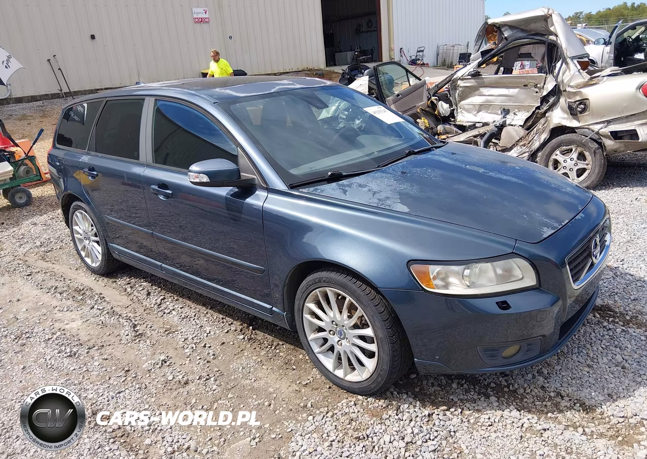 2011 Volvo V50 T5 – zdjęcie 1 z 11
