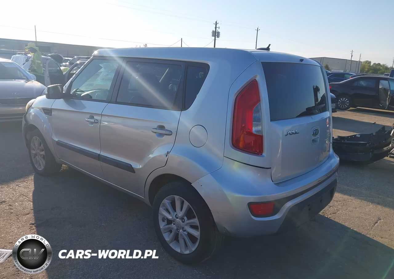 2012 Kia Soul + VIN:KNDJT2A68C7403486 - 3