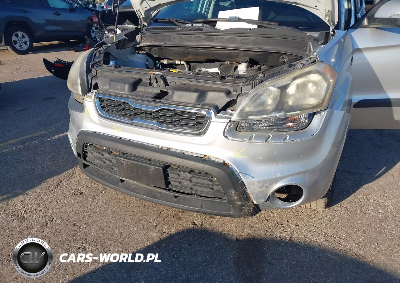 2012 Kia Soul + VIN:KNDJT2A68C7403486 - 6
