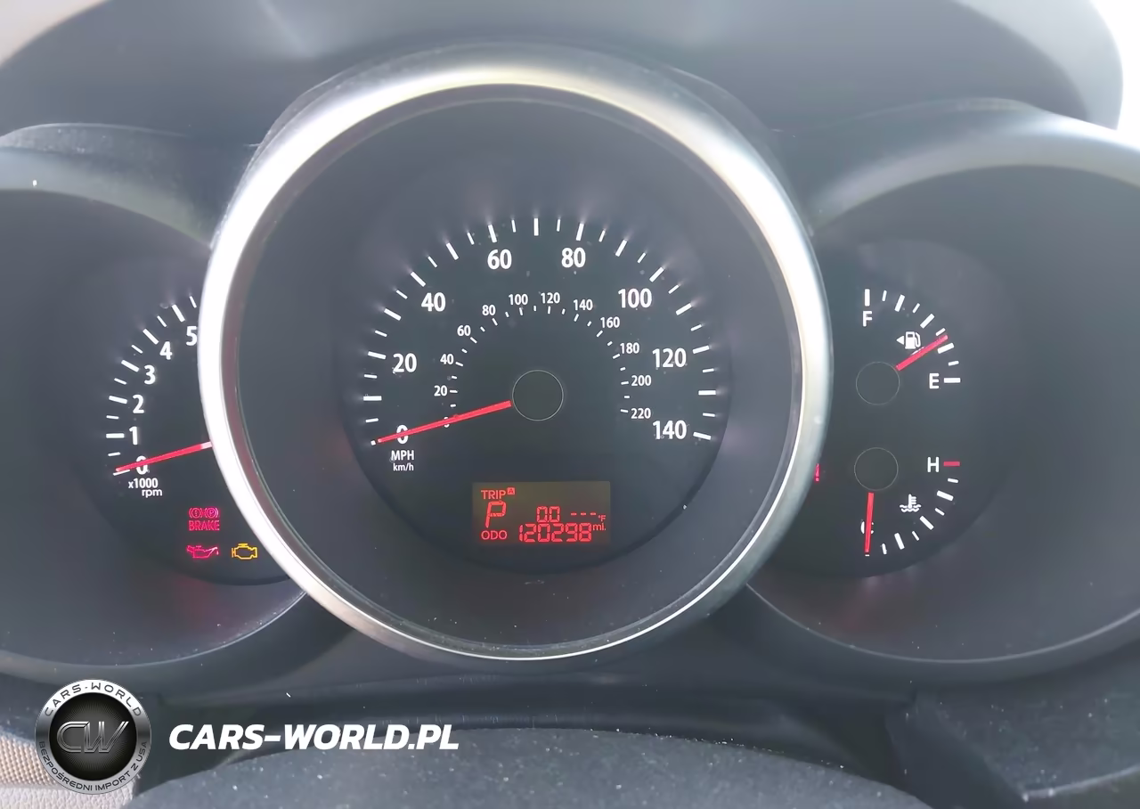 2012 Kia Soul + VIN:KNDJT2A68C7403486 - 7