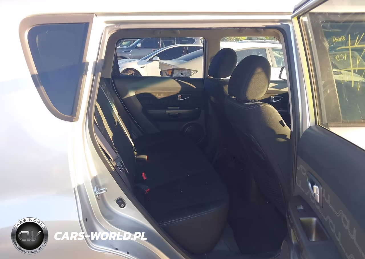2012 Kia Soul + VIN:KNDJT2A68C7403486 - 8