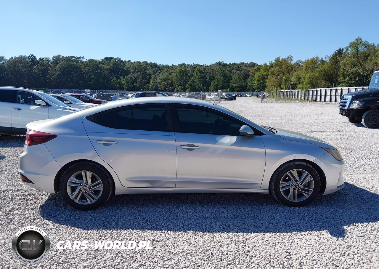 2019 Hyundai Elantra Sel VIN:5NPD84LF2KH418759 - 13