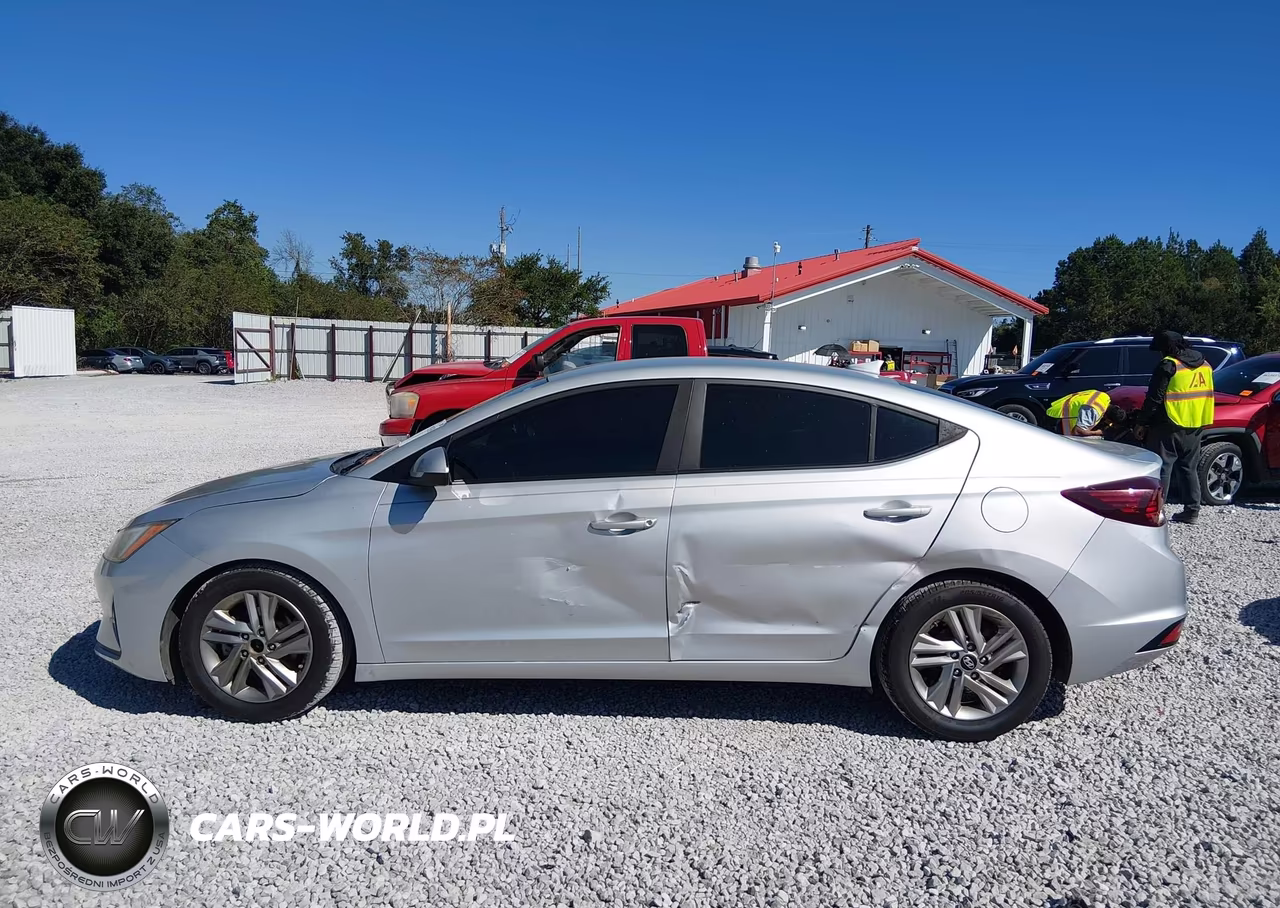 2019 Hyundai Elantra Sel VIN:5NPD84LF2KH418759 - 14