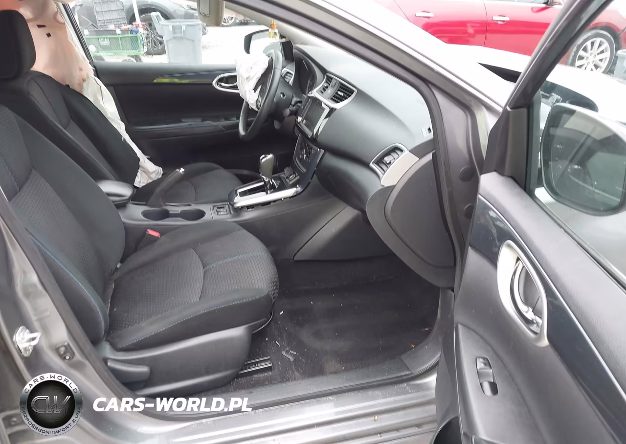 2019 Nissan Sentra Sr VIN:3N1AB7AP9KY339368 - 5