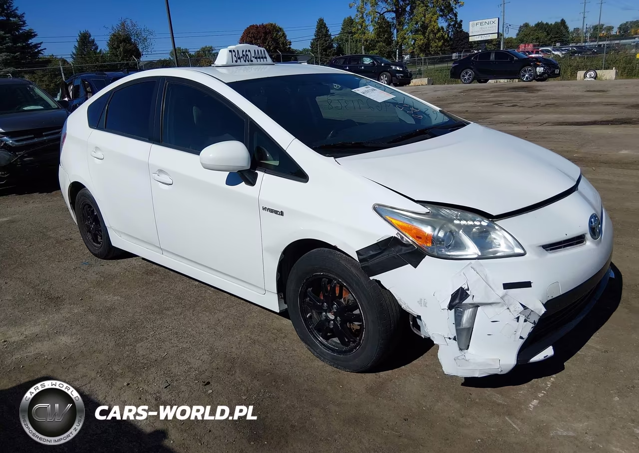 2015 Toyota Prius Two