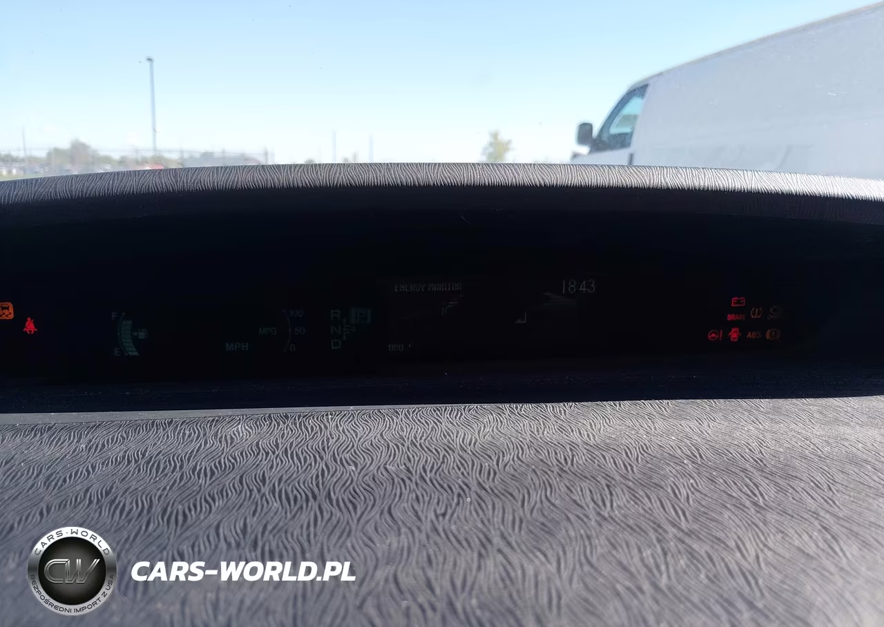 2015 Toyota Prius Two VIN:JTDKN3DU3F1913332 - 7