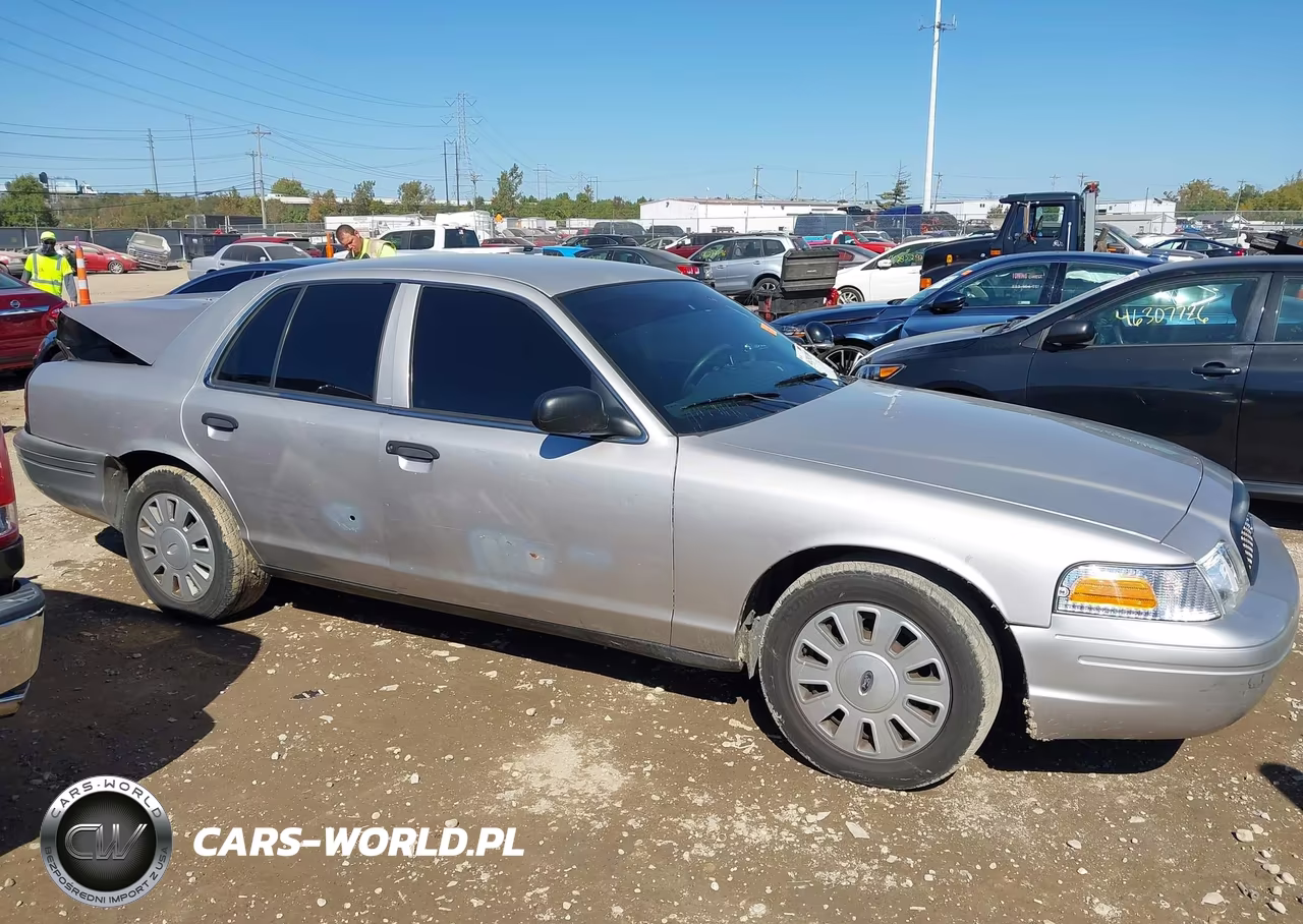 2009 Ford Crown Victoria Police-Police Interceptor VIN:2FAHP71V79X148605 - 13