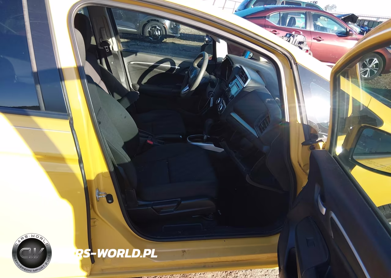 2018 Honda Fit Lx VIN:3HGGK5H46JM726930 - 5