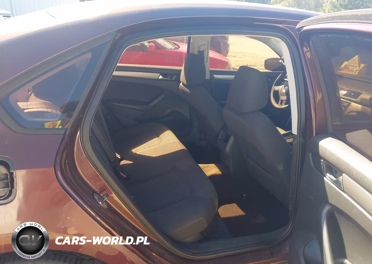 2013 Volkswagen Passat 2.5L S VIN:1VWAP7A36DC052719 - 8