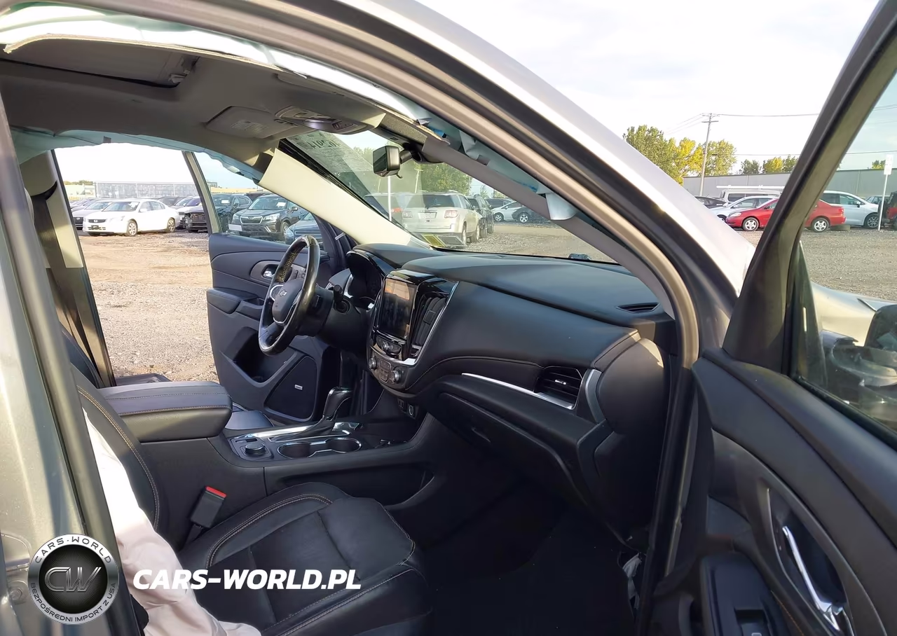 2019 Chevrolet Traverse Premier VIN:1GNEVKKW8KJ153119 - 5