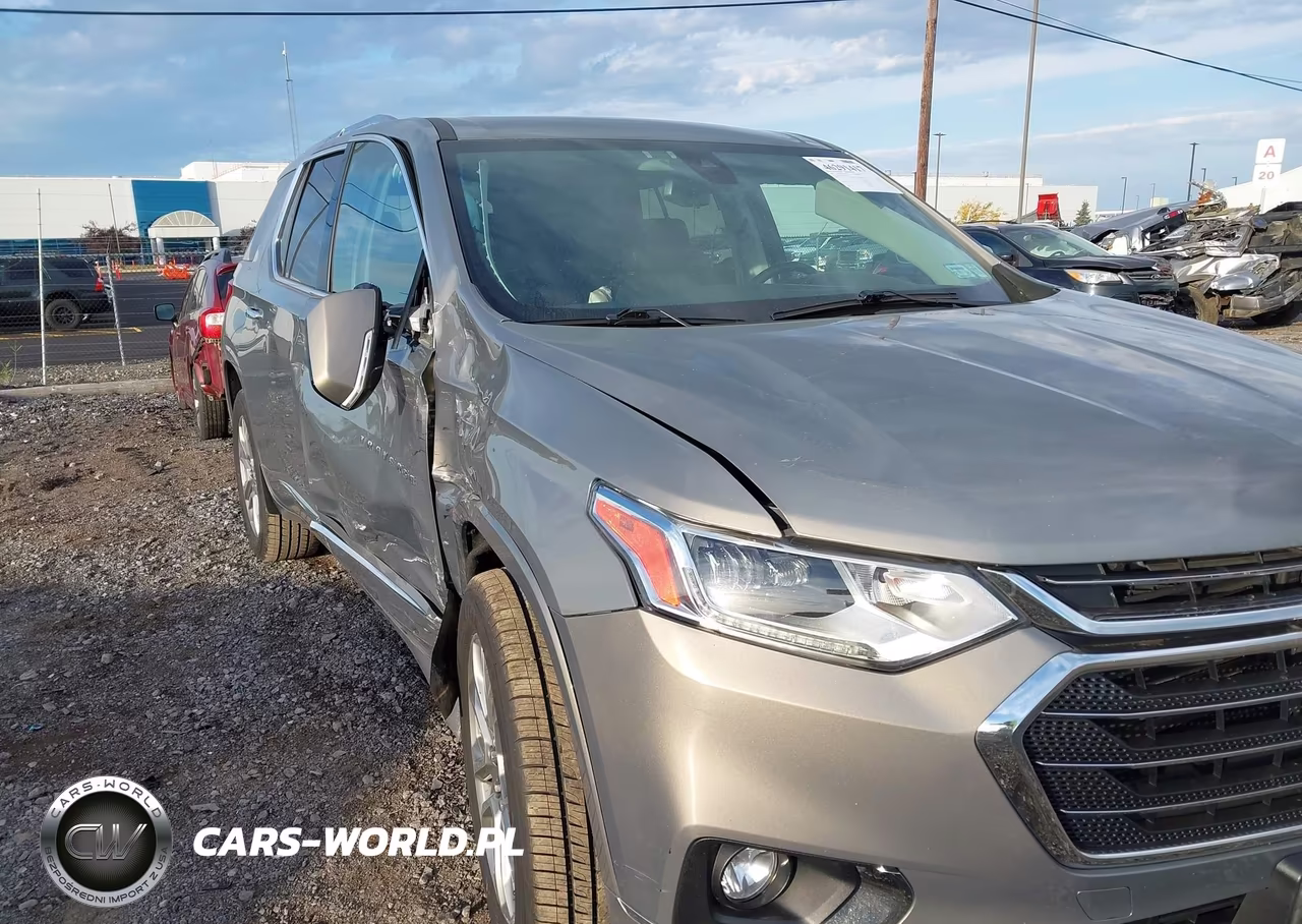 2019 Chevrolet Traverse Premier VIN:1GNEVKKW8KJ153119 - 6