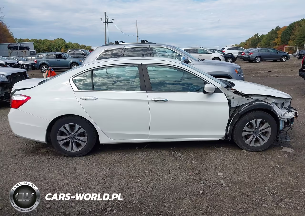 2013 Honda Accord Lx VIN:1HGCR2F35DA245930 - 13