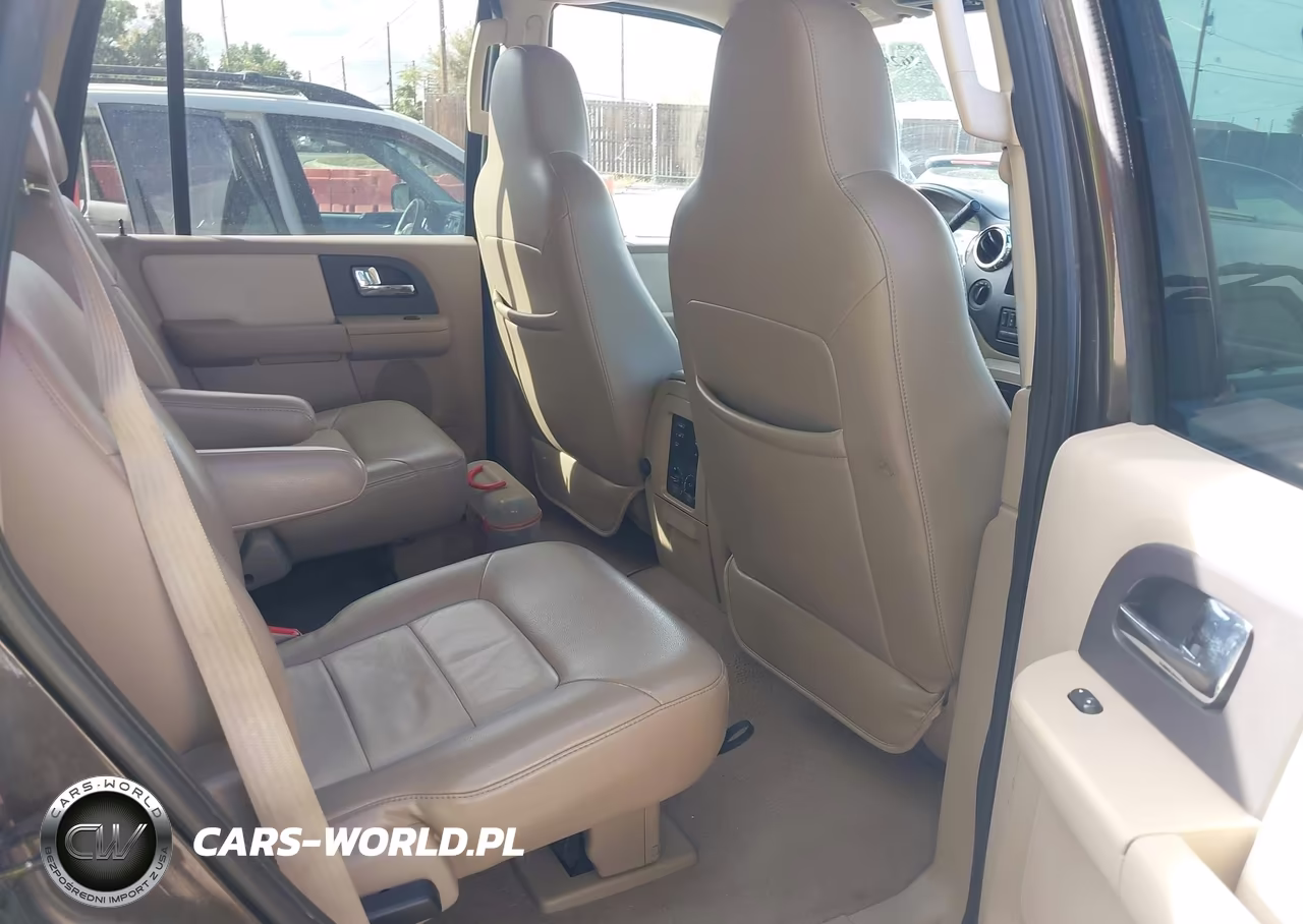 2005 Ford Expedition Eddie Bauer-King Ranch VIN:1FMFU18575LA68947 - 8